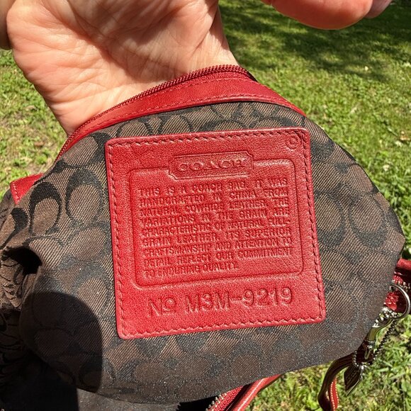 Vintage Coach Red Ergo Hobo 9219 - Picture 14 of 14